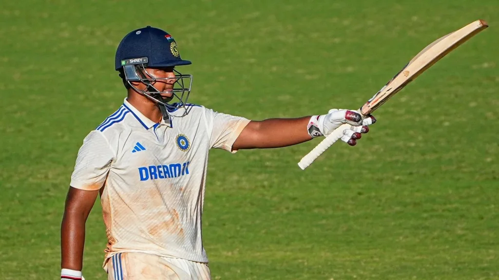 Vaibhav Suryavanshi bought by RR 1 IPL 2025 Auction: Bihar’s Vaibhav Suryavanshi Becomes Youngest IPL Player at 13