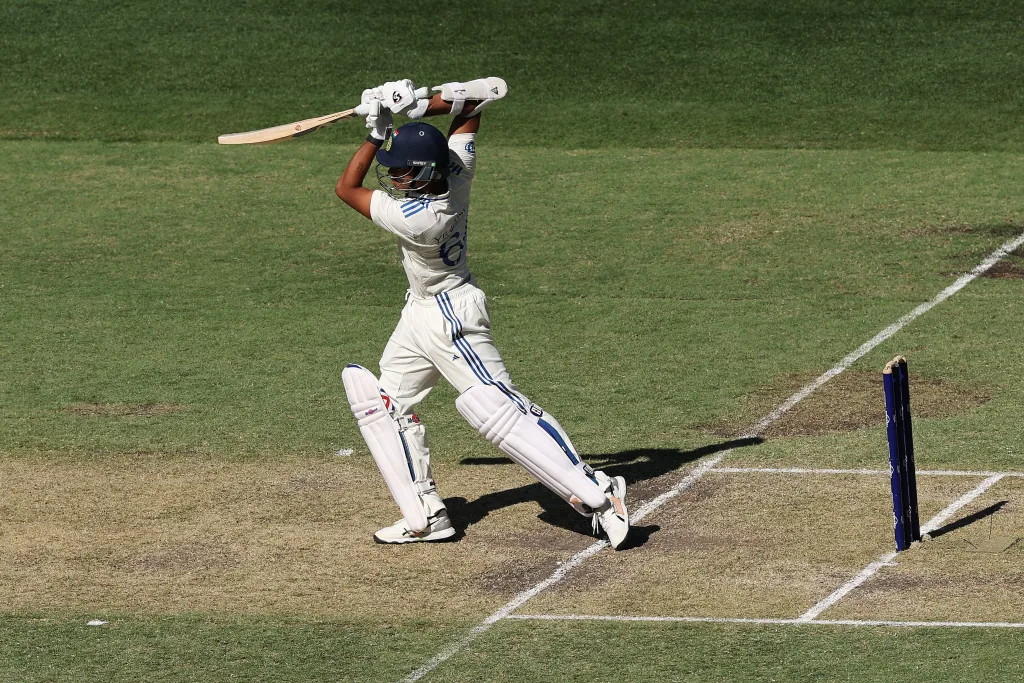 Yashasvi Jaiswal Australia vs India 1st Test: Day 2 Match Report as Jaiswal and Rahul Pile Pressure on Australia, Extending India’s Lead Past 200 in Perth