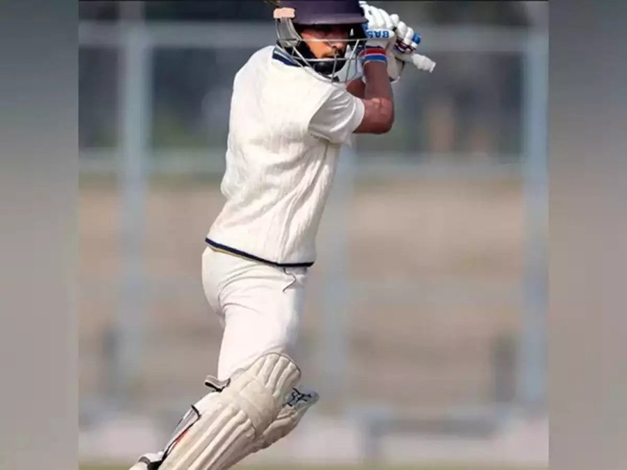 Yashvardhan Dalal 1 Yashvardhan Dalal Smashes Unbelievable 426 – Breaks CK Nayudu Trophy Record with a Quadruple Century Masterclass!