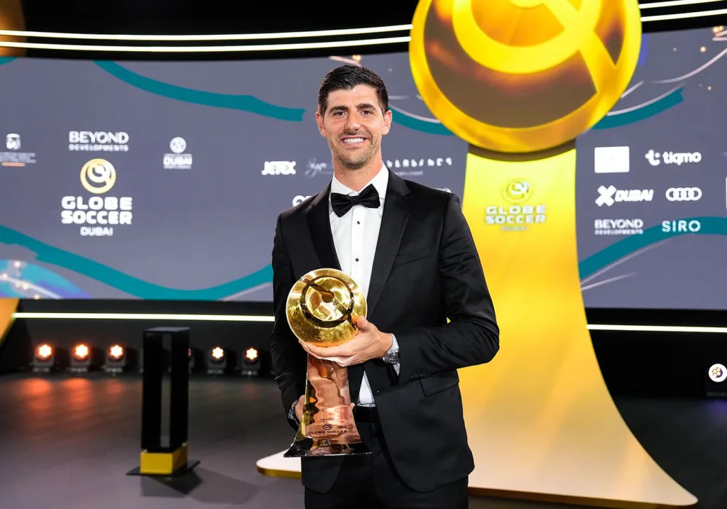 Courtois receives Globe Soccer Career Achievement Award Real Madrid Dominates the 2024 Globe Soccer Awards: A Historic Triumph