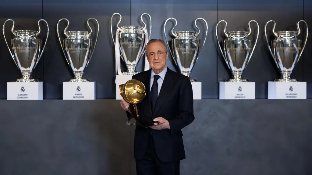 Florentino Perez receives the Globe Soccer Award for the best club president of all time Real Madrid Dominates the 2024 Globe Soccer Awards: A Historic Triumph