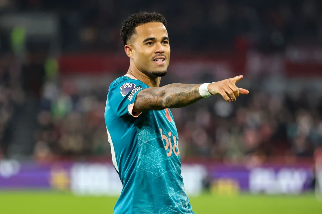 Justin Kluivert Justin Kluivert Makes Premier League History with First-Ever Hat-Trick of Penalties