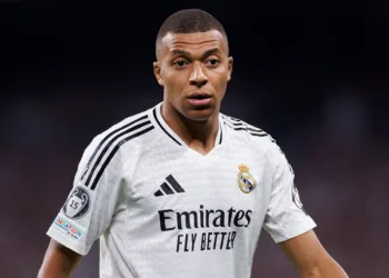 Real Madrid Face Setback as Kylian Mbappé Suffers Thigh Injury