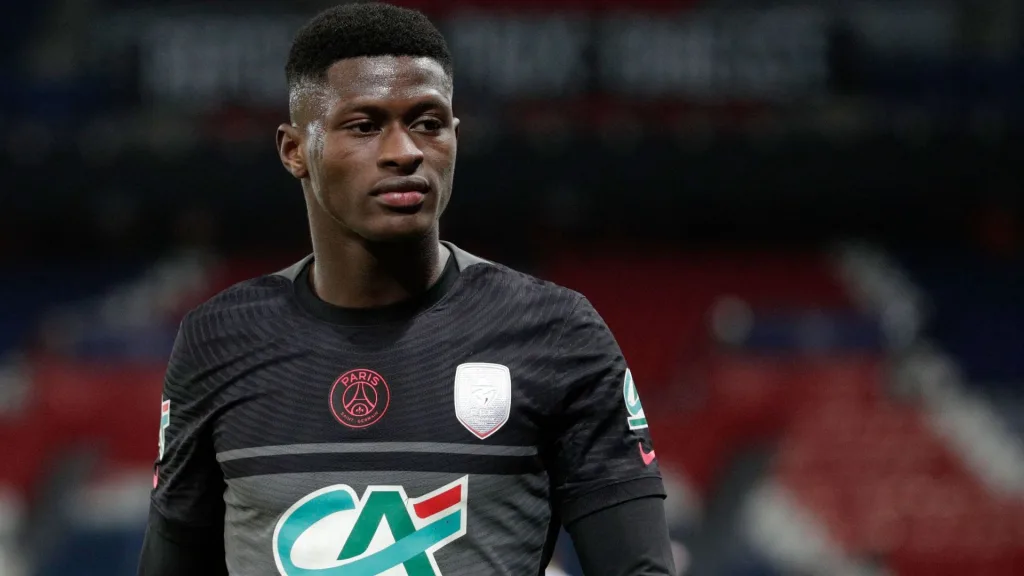 Manchester United Eyeing Nuno Mendes Manchester United Submit £34m Bid for PSG Star Nuno Mendes Amid Transfer Buzz Amid Exit Rumors