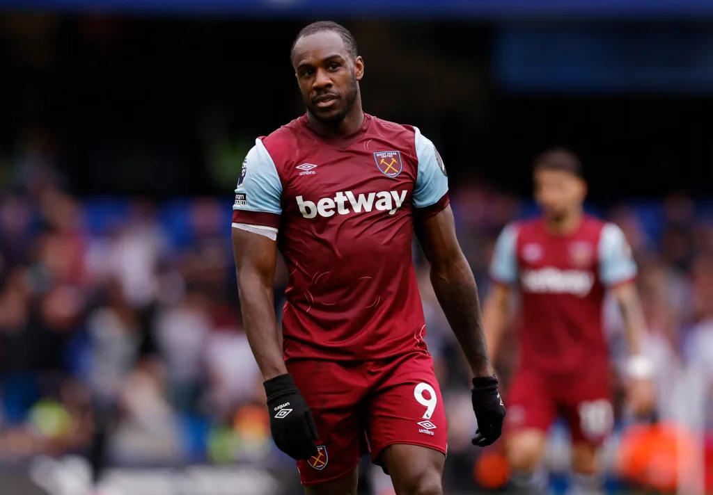 Michail Antonio 2 Michail Antonio Faces 1-Year Recovery After Serious Car Accident