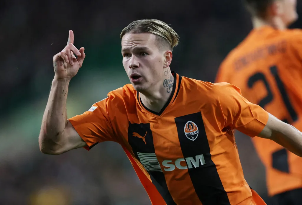 Mykhailo Mudryk in Shakhtar Donetsk Chelsea’s Mykhailo Mudryk Provisionally Suspended After Positive Drugs Test