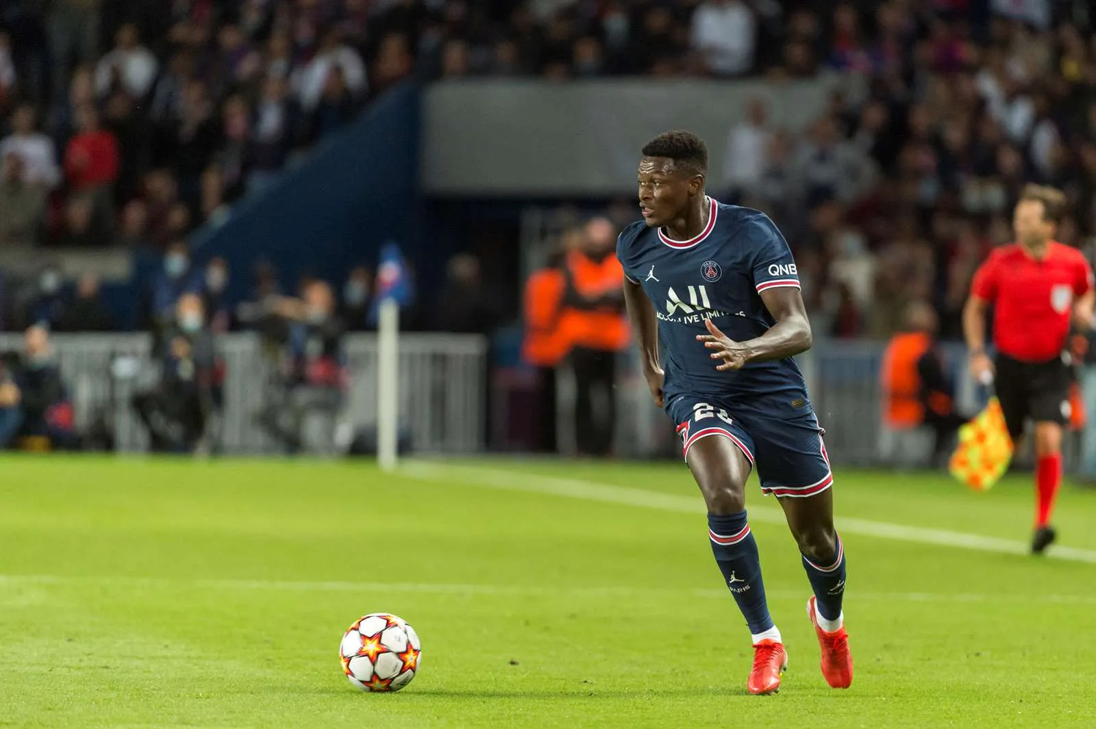 Manchester United Submit £34m Bid for PSG Star Nuno Mendes Amid Transfer Buzz Amid Exit Rumors
