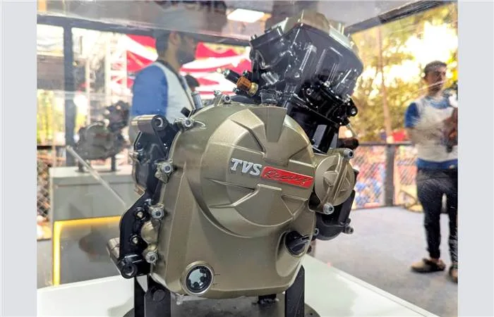 TVS 2 1 TVS Unveils New 300cc RT-XD4 Engine at MotoSoul 2024