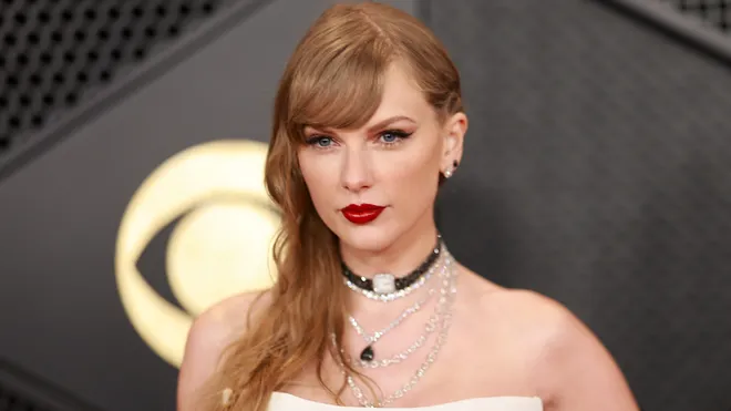 TaylorSwift3 Taylor Swift Named Spotify’s Top Global Artist for 2nd Year