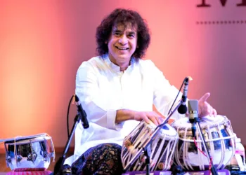 Ustad Zakir Hussain Hospitalized in US: Family Urges Prayers for Recovery!