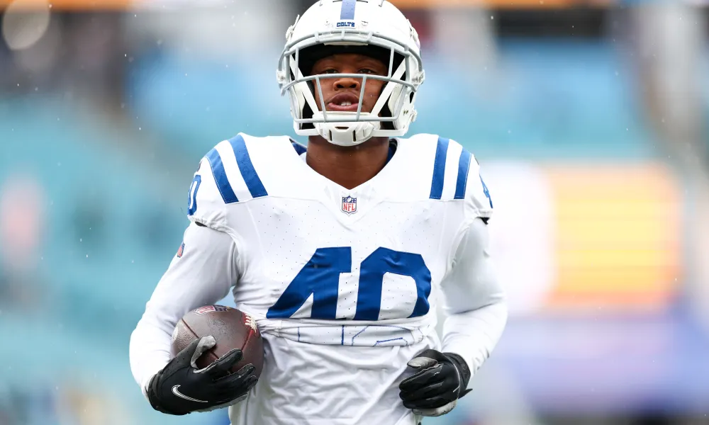 cb 3 Colts’ CB Jaylon Jones: A Quiet Breakout Star in His Second Year