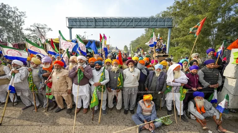 Punjab Bandh: Farmers Protest Across the State, Roads Blocked, Traffic Disrupted