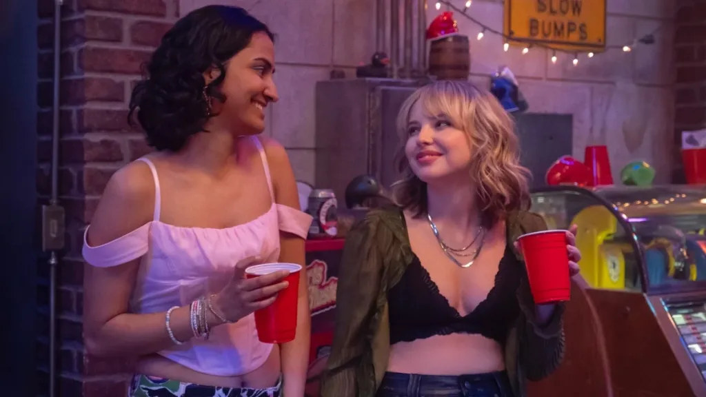 The Sex Lives of College Girls Recap: How Does the Fox Bang?