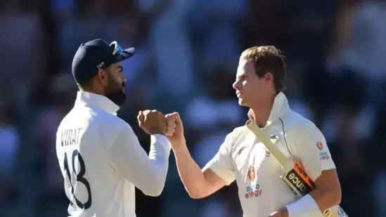 vk 2 Virat Kohli Moves Closer to Steve Smith on Peculiar List of Fielding Dismissals