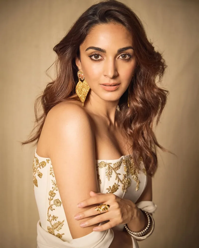 471646337 18486921616012449 638101862961362933 n Kiara Advani Hot Pics: Mind-Blowing Photos of 2025