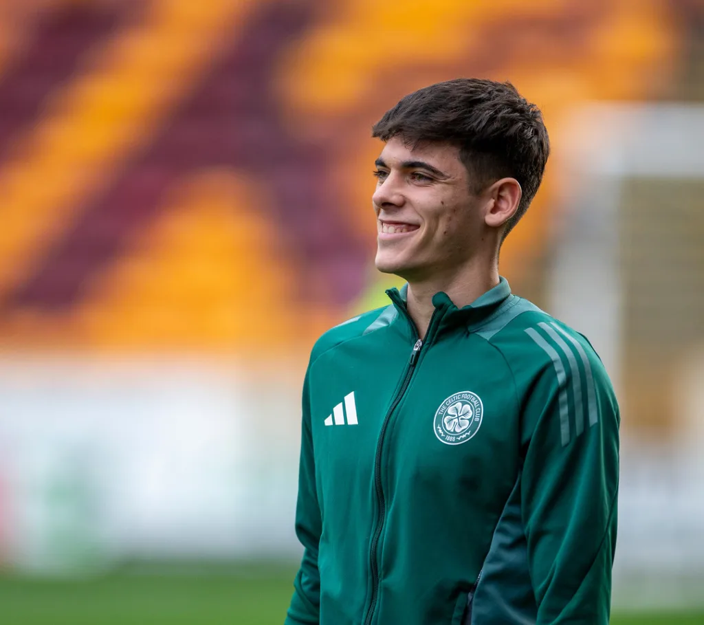 Barcelona loanee Alex Valle has cut short his stint at Celtic and is now set to join Serie A side Como Barcelona Loanee Alex Valle Set for Serie A Move to Como After Celtic Departure