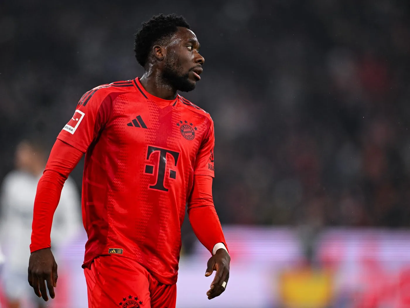 Bayern Munich and Alphonso Davies Nearing New Contract Agreement: What It Means for the Future