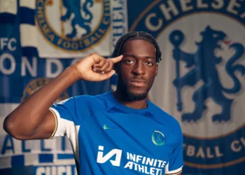 Chelsea Defender Axel Disasi Attracts Aston Villa's Interest as Loan Move Looms