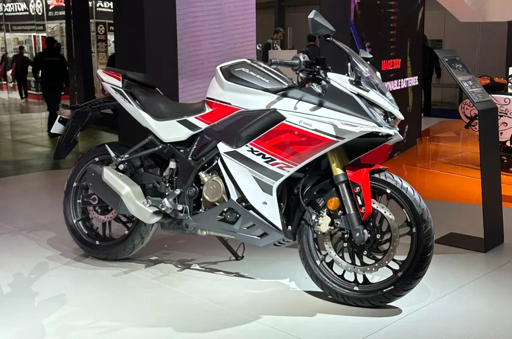 Hero Xtreme 250R 2 Hero Xtreme 250R Launched in India: A Bold New Contender in the 250cc Segment