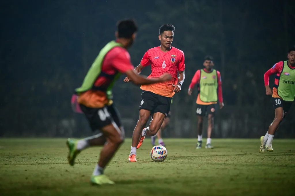 Jeakson Singh 2 ISL 2024/25: Mohun Bagan vs East Bengal - Match Preview, Prediction and Where to Watch The Match Live?