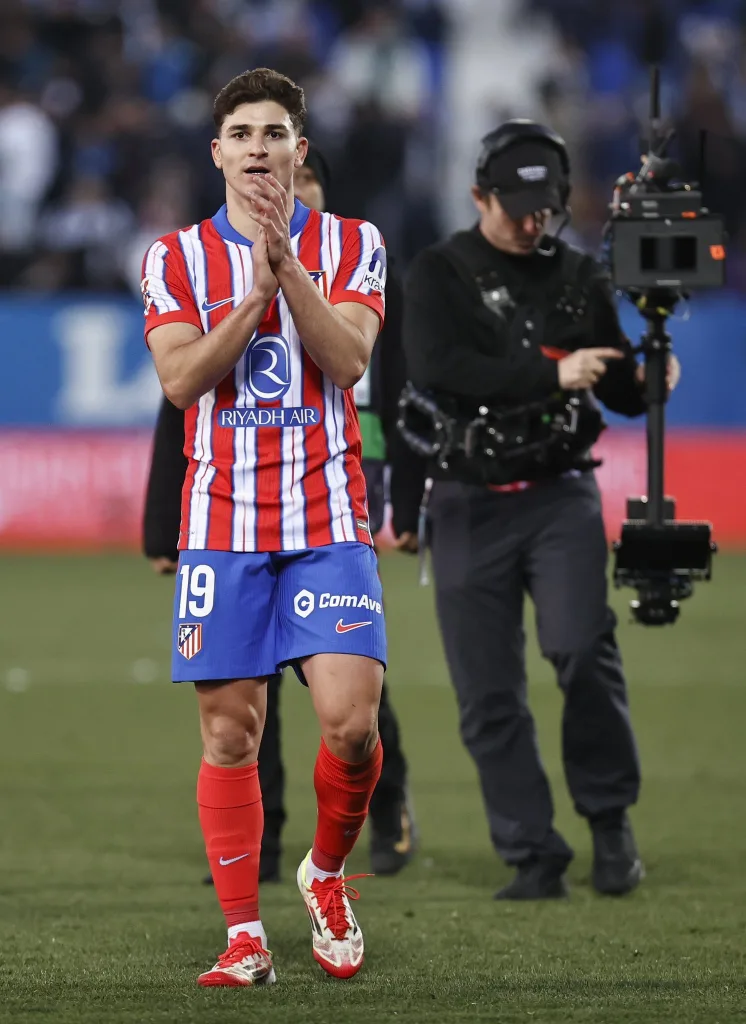 Julian ALvarez UEFA Champions League 2024/25: Atletico Madrid vs Bayer Leverkusen – Preview, Prediction and Where to Watch the Match Live?