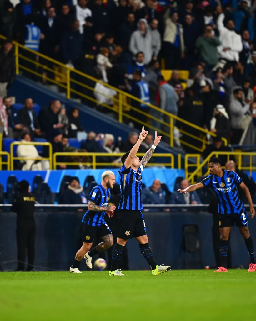 Lautaro Martinez Tammy Abraham's Late Heroics Secure Italian Super Cup for AC Milan in Thrilling 3-2 Win Over Inter