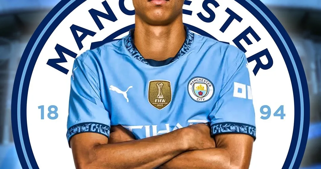 Manchester City Seal £29.4m Deal for Palmeiras Defender Vitor Reis