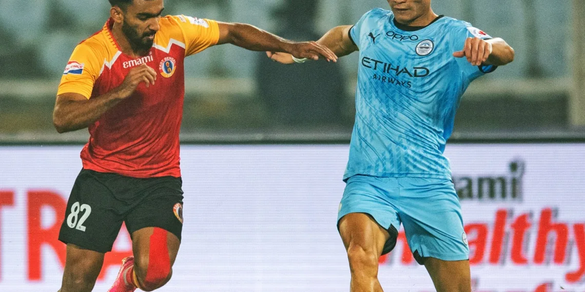 ISL 2024/25: Mumbai City FC Edge Past East Bengal FC in a Five Goal Thriller