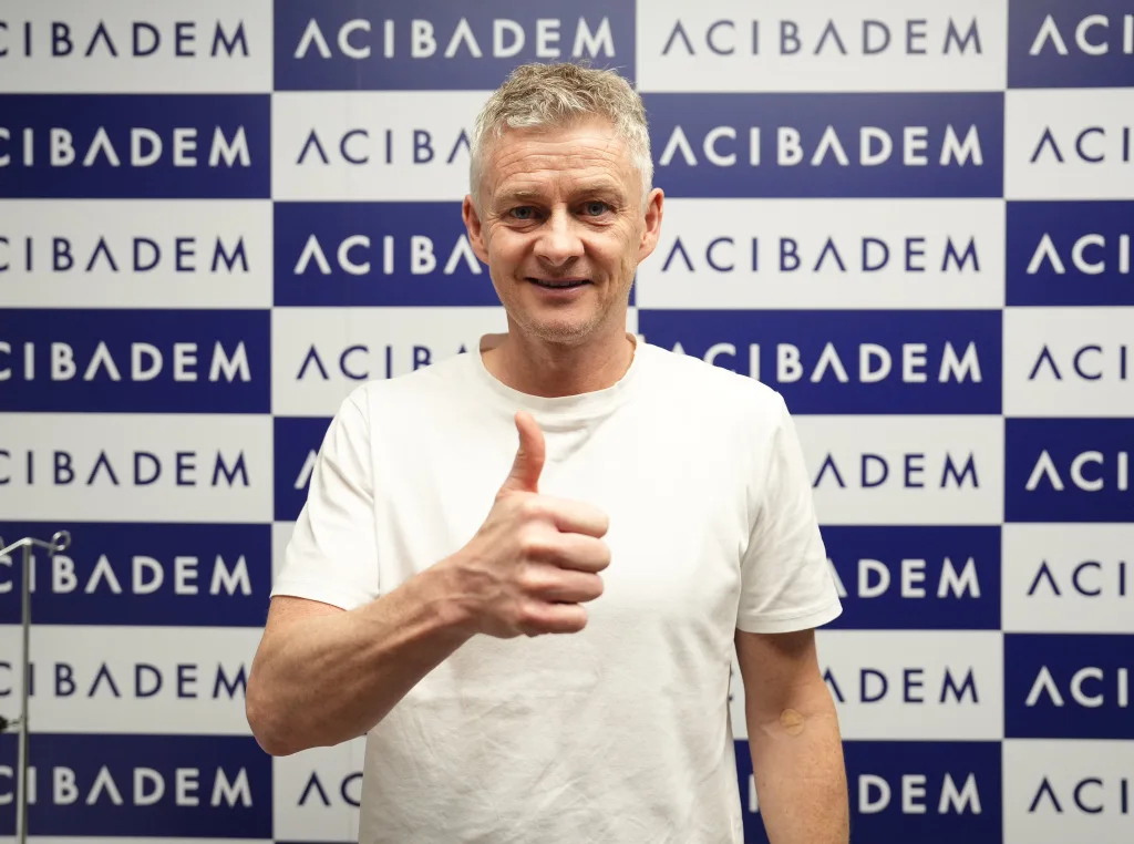 Ole Gunnar Solskjaer signs in the new Besiktas head coach until 2026 Ole Gunnar Solskjær Appointed as Besiktas Head Coach Until 2026