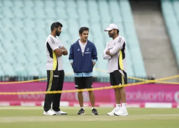 What Lies Ahead for Kohli and Rohit in Test Cricket? Gambhir Weighs In