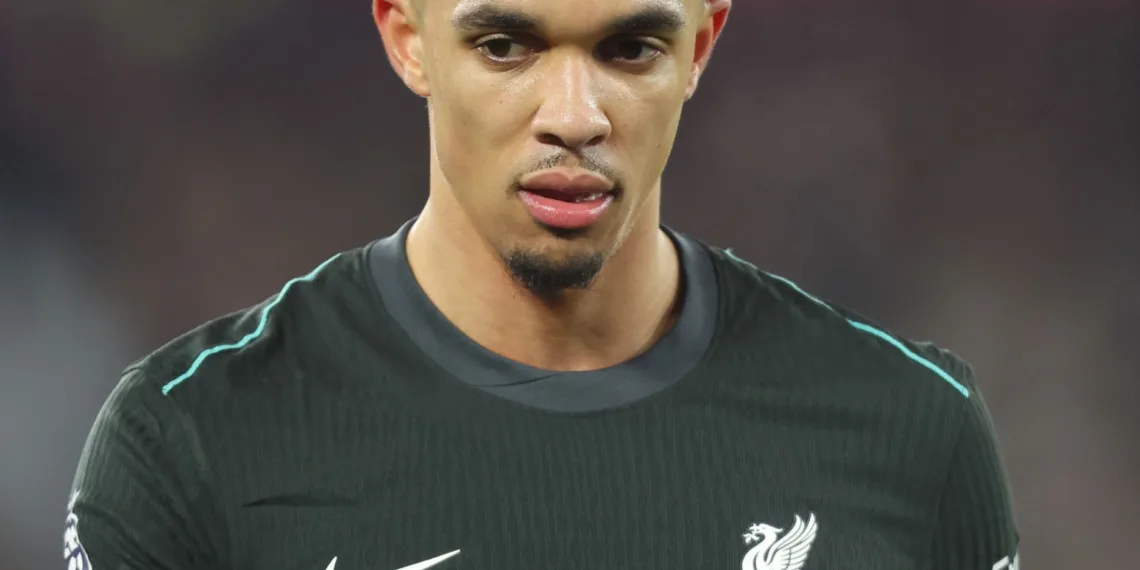 LONDON, ENGLAND - DECEMBER 29: Liverpool's Trent Alexander-Arnold during the Premier League match between West Ham United FC and Liverpool FC at London Stadium on December 29, 2024 in London, England. (Photo by Rob Newell - CameraSport via Getty Images)