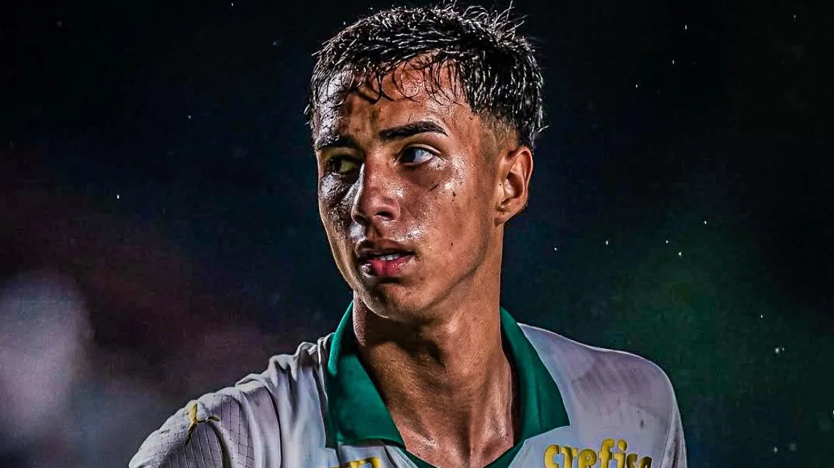 Vitor Reis To Manchester City: Tactical Analysis And Why The 18-Year-Old Brazilian Could Be Key to Pep Guardiola’s Defensive Revamp