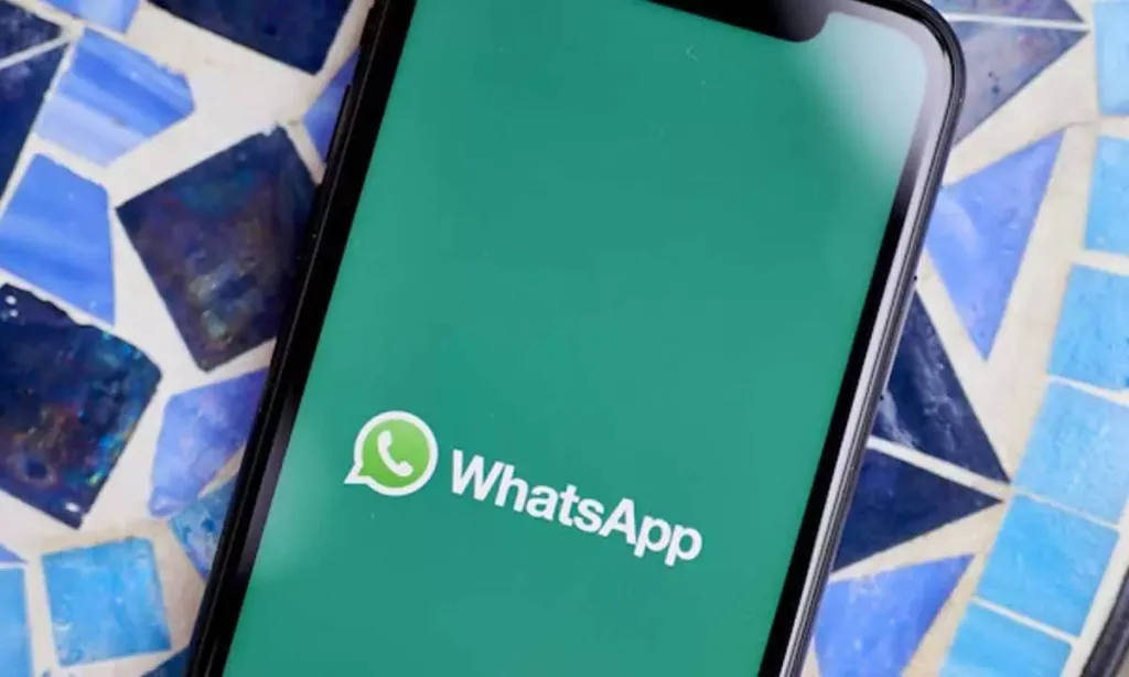 WhatsApp2 1 WhatsApp Testing Music Integration for Status Updates