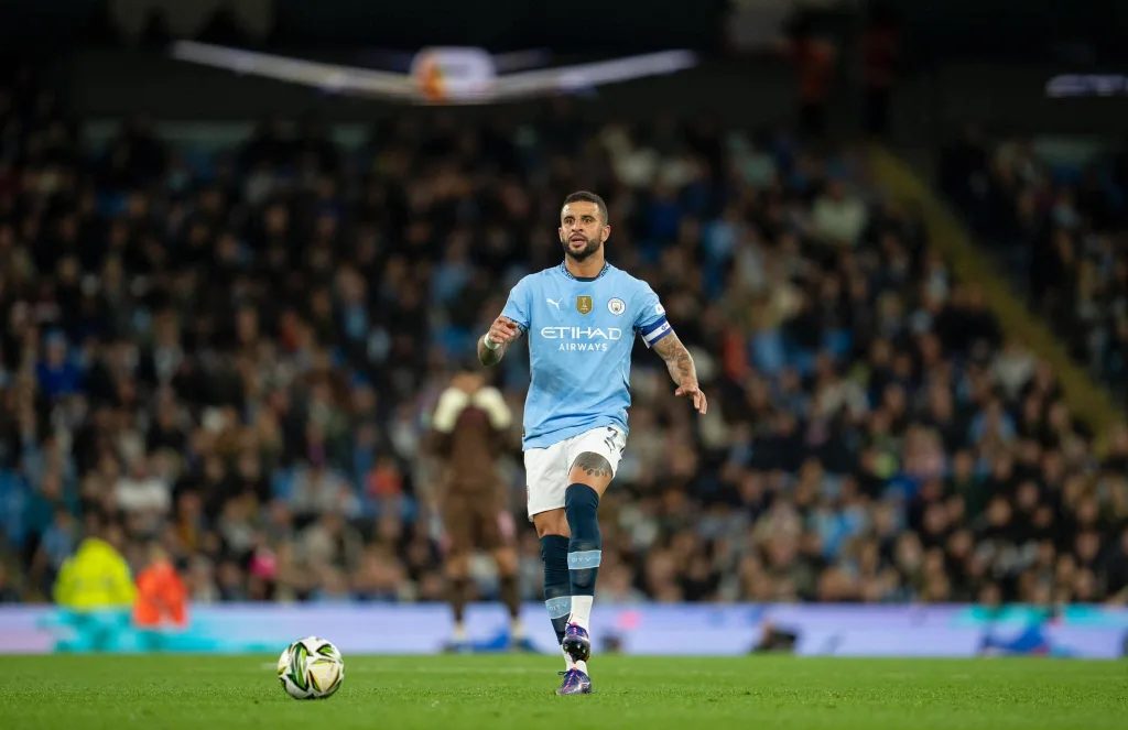 Why Manchester Citys Struggling Captain Kyle Walker Must Leave 1 AC Milan Makes First Move for Manchester City's Kyle Walker