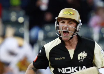 Cricket players who scored the First century in top T20 leagues