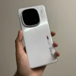 Grab the iQOO 12 5G: Flagship Power at an Unbeatable Price!