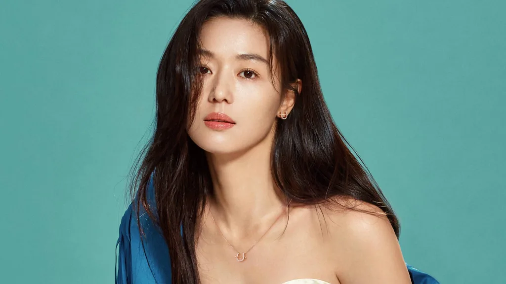 jun ji hyun lpe29ew4copga9cb 1 K-Drama Queens: Top 10 Most Beautiful South Korean Actresses Captivating Global Audiences in 2025