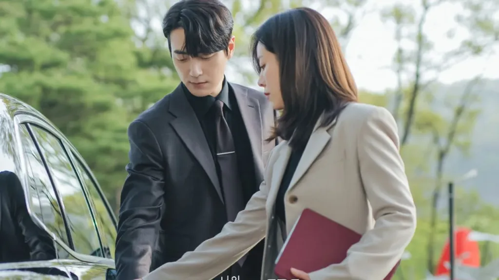 loves 3 Love Scout K-drama Hits Record Ratings: Han Ji Min and Lee Joon Hyuk's Chemistry Captivates Viewers