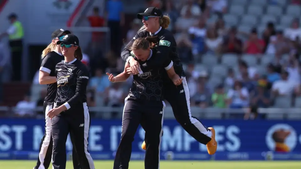 women 2 Be Part of Womens International Cricket History at Emirates Old Trafford