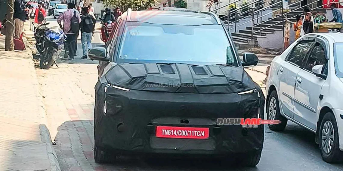 2025 Kia Carens Facelift Spied: Panoramic Sunroof, ADAS & More!