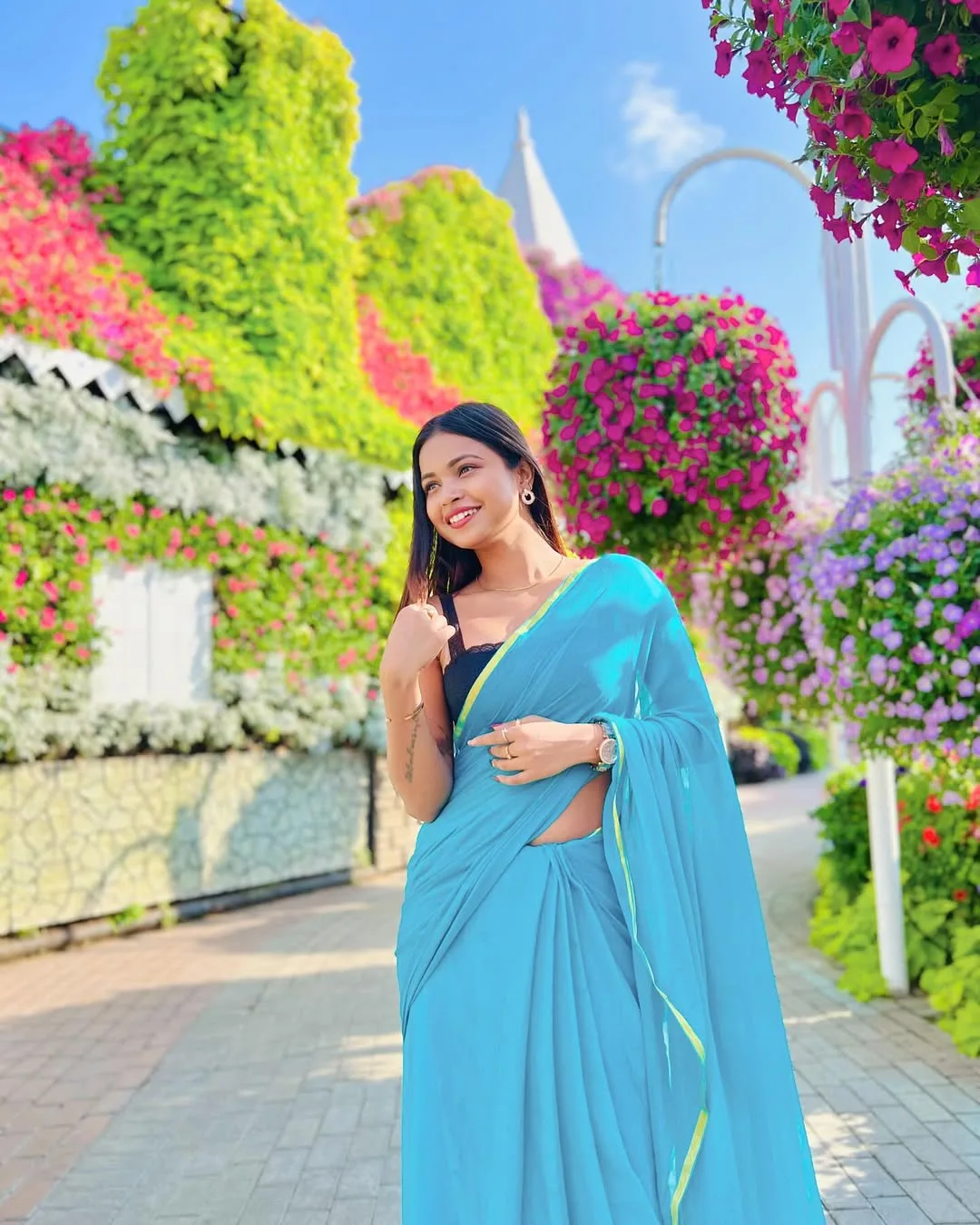 Sona Dey Hot Photos