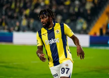 Napoli Racing Against Time to Secure Allan Saint-Maximin Transfer