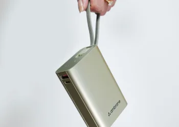 Meet the Ambrane MiniCharge 20: Your All-In-One Portable Powerhouse