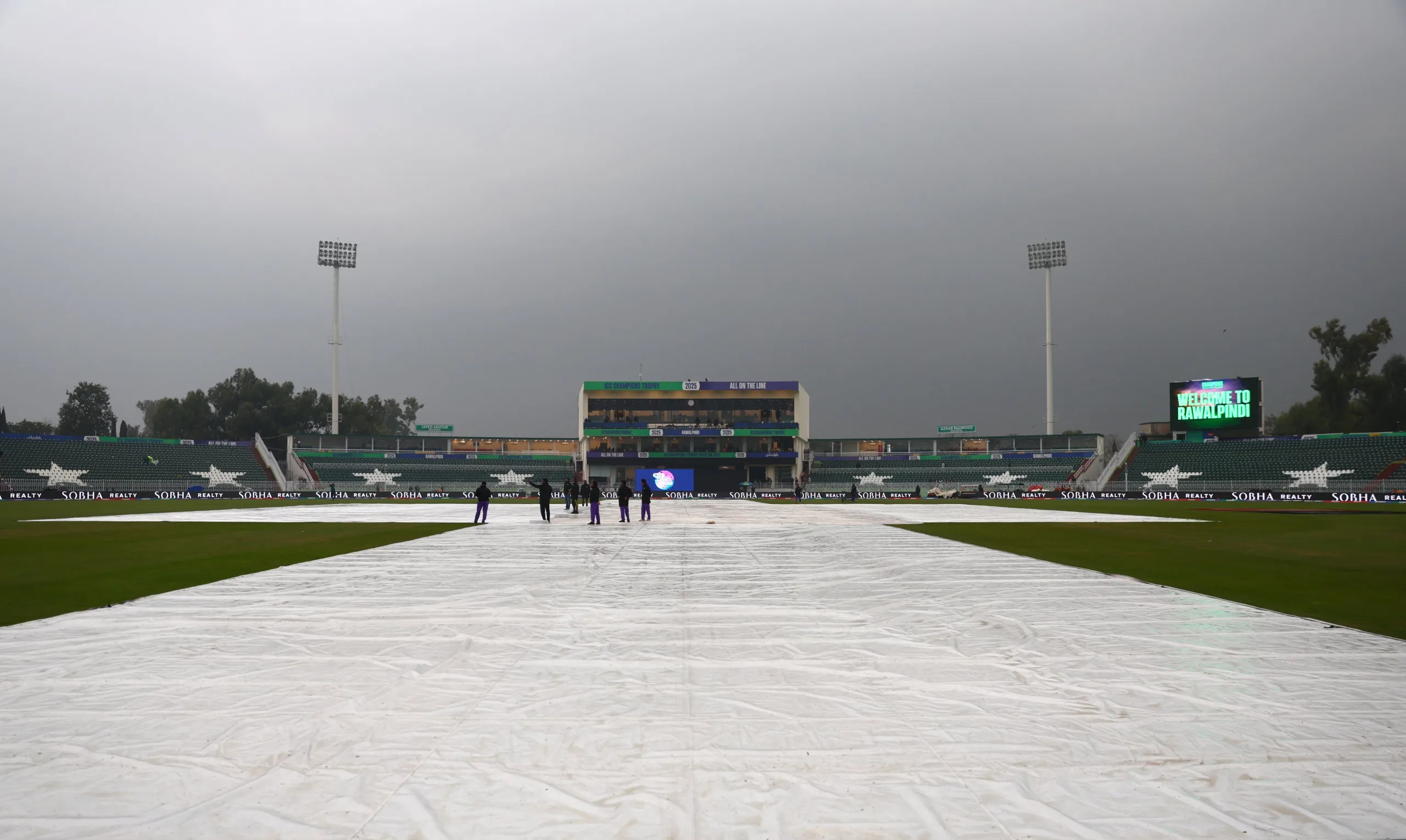 Champions Trophy 2025: Australia Secure Semi-final Berth As Rain Halts Head's Fireworks