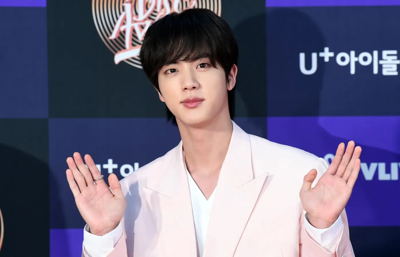 BTS Jin 2 BTS Jin Crowned 2024's Most Handsome K-pop Idol: Fans Go Wild!