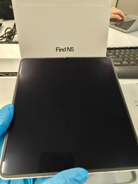 Find N5 2 1 Oppo Find N5’s Live Images Reveal Crease-Free Display