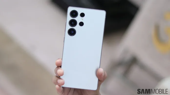 Galaxy-S25-Ultra-review Galaxy S26 Ultra Leak Debunks 7,000mAh Battery Rumor: Here’s the Real Story