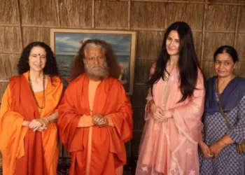 Katrina Kaif's Spiritual Makeover: Mahakumbh 2025 Fashion Stunner!