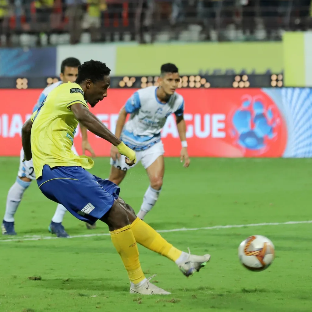 Messi Bouli for Kerala East Bengal Strengthens Attack with Raphael Messi Bouli’s Signing