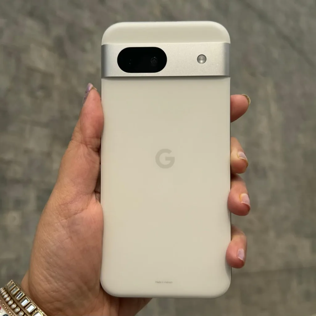 Pixel 9a 1 2 Google Pixel 9a Renders Leak, Hint at Redesigned Camera and New Colors